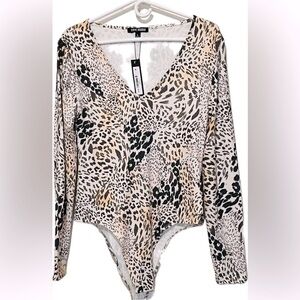 Steve Madden Leopard Long Sleeve Bodysuit, V-Neck, Snap Closure, Size Large, NWT